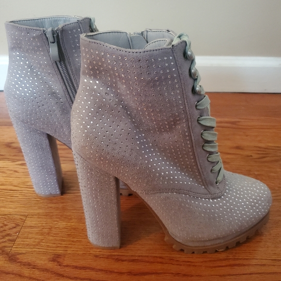 Cute & Chunky 'Glaze' Grey Sparkly Boots (Size 9) - Picture 4 of 6